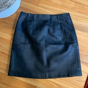 Faux leather skirt: Topshop